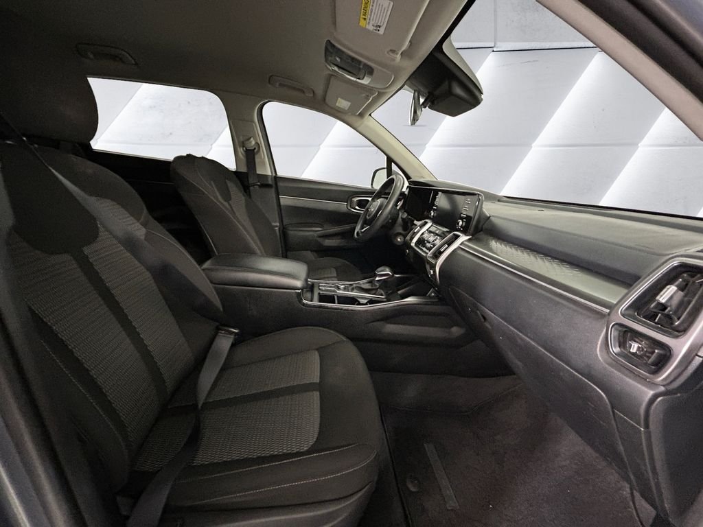 Used 2022 Silver Kia LX image 13