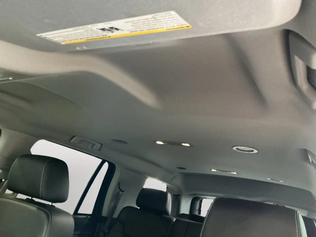 Used 2020 SUMMIT WHITE Chevrolet LT image 12