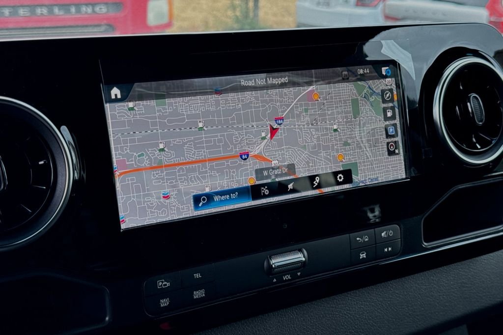 Used 2024 Gray Mercedes-Benz Cargo 170 WB image 18