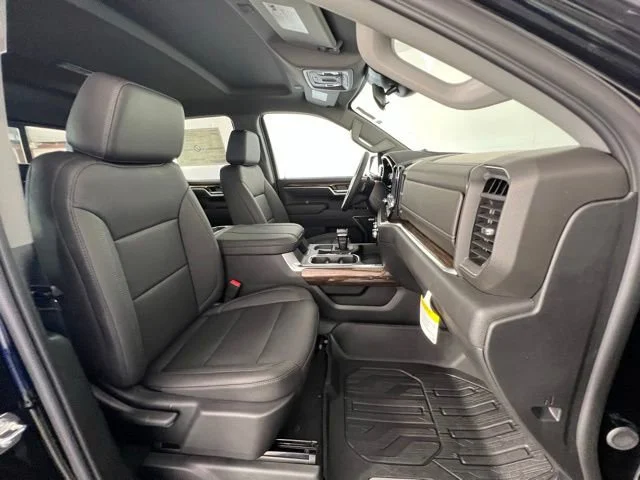 New 2026 Onyx Black GMC Elevation image 40