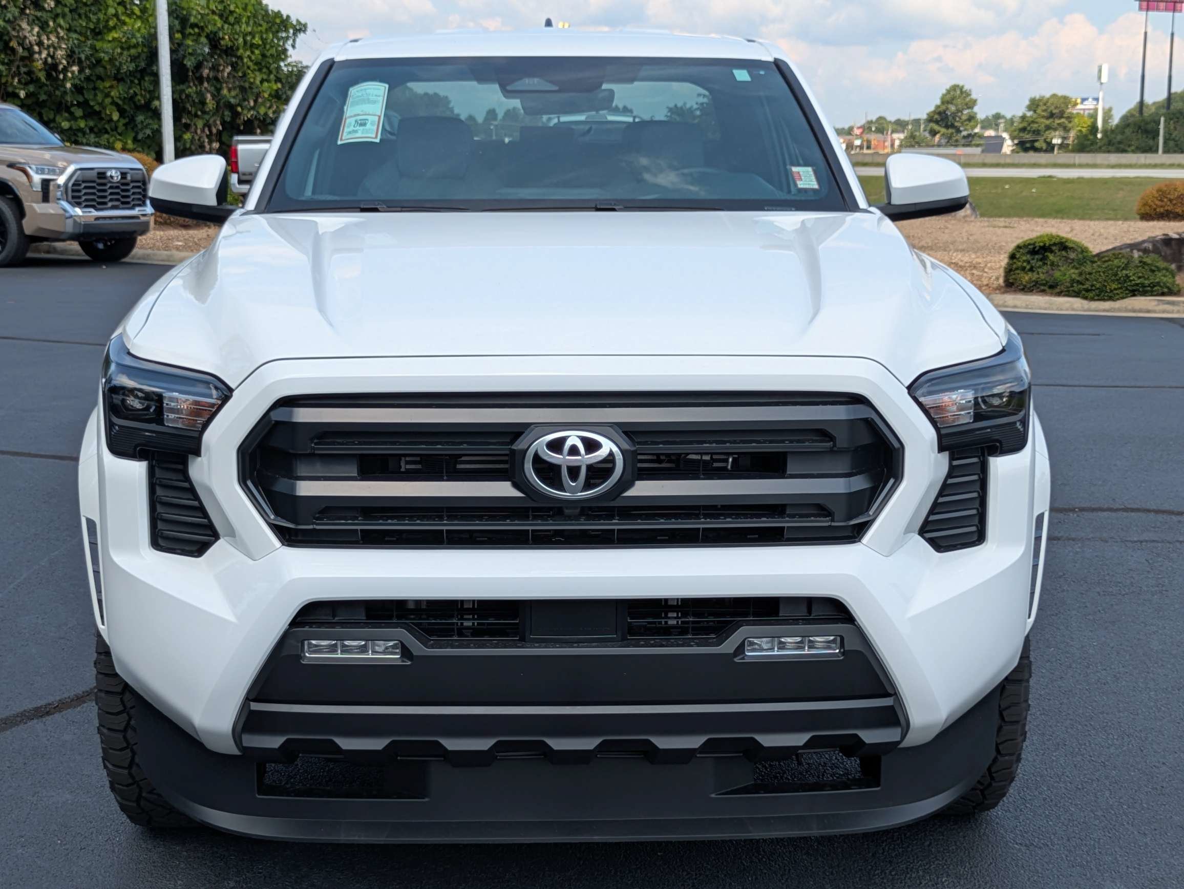 New 2026 Ice Toyota SR5 image 10