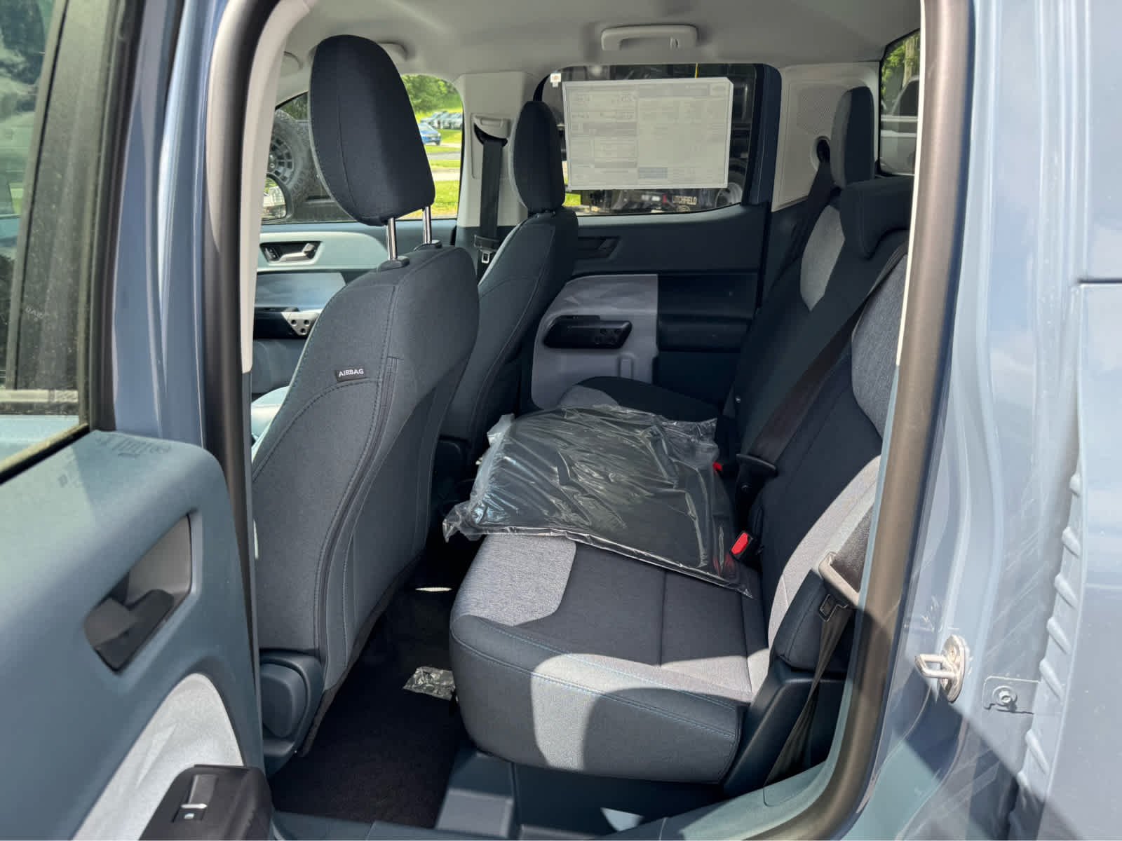 New 2026 Azure Gray Metallic Tri-Coat Ford XLT image 11