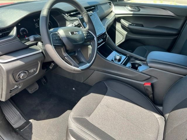 New 2026 Baltic Gray Metallic Clear-Coat Exterior Paint Jeep Laredo X image 12
