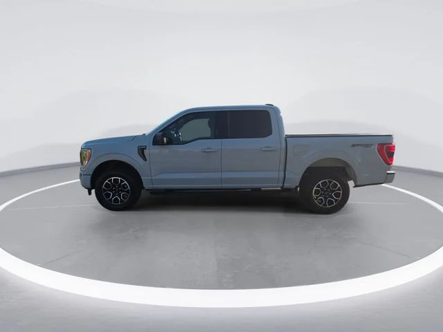 Used 2022 White Ford XLT image 5
