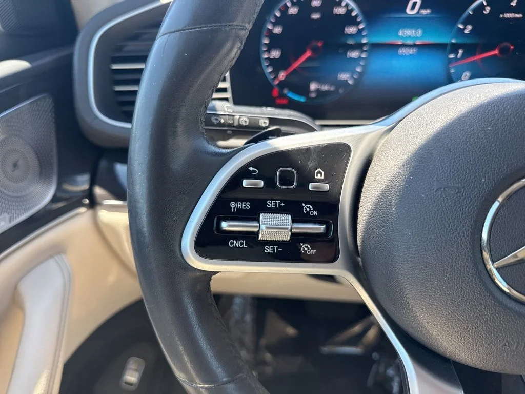 Used 2020  Mercedes-Benz GLS 450 image 16