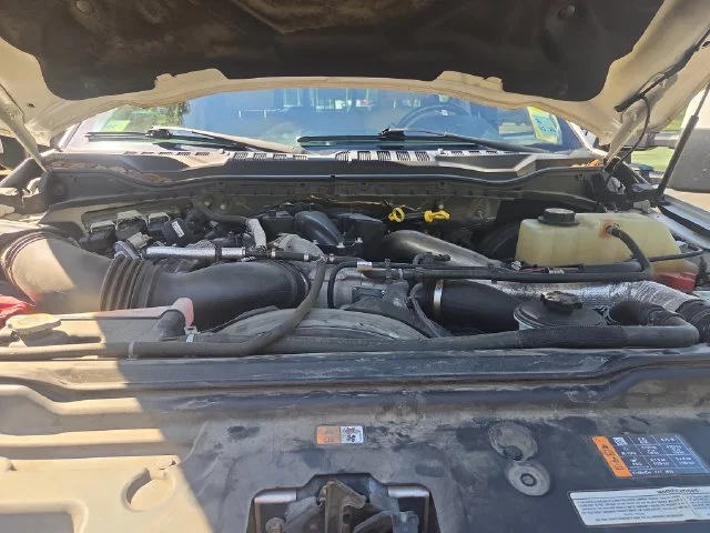 Used 2017 White Ford Lariat image 24