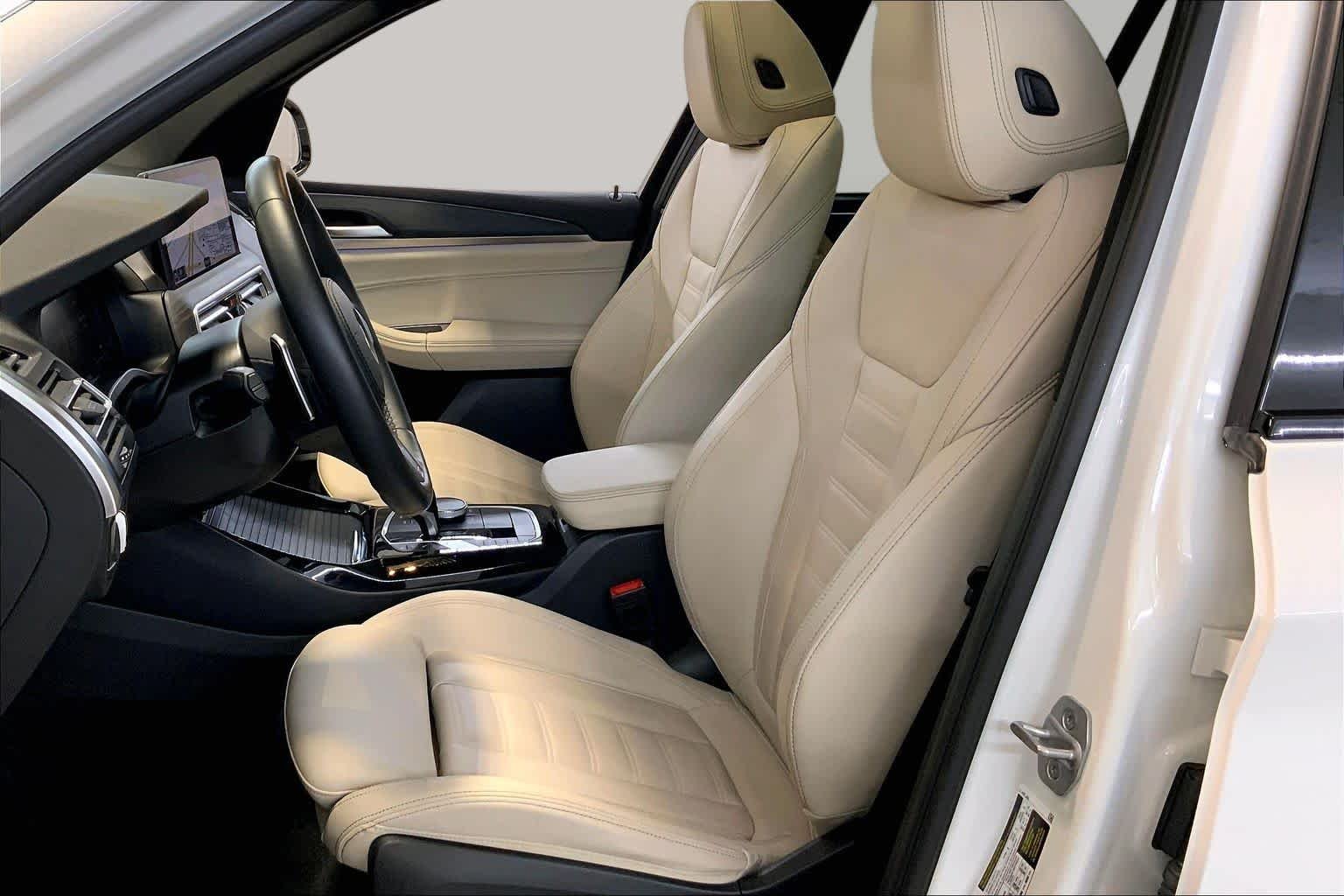 Certified Used 2024 Alpine White BMW xDrive30i image 7