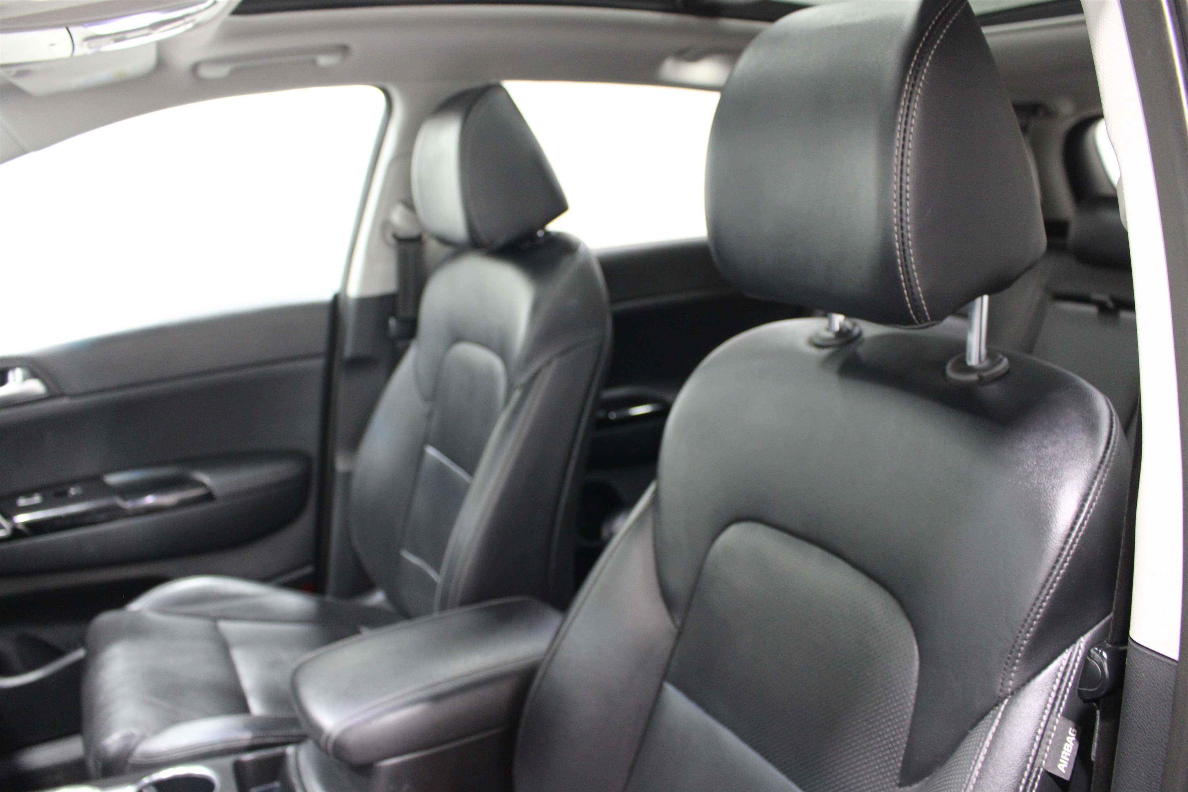 Used 2021 Sparkling Silver Kia EX image 4