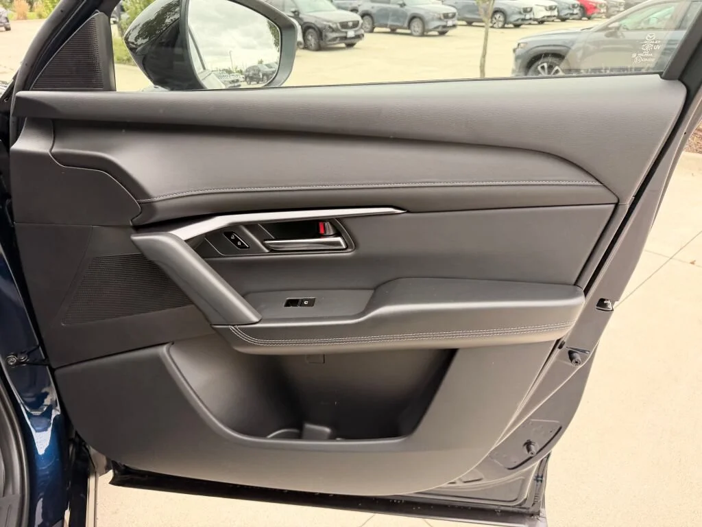 New 2026 Navy Blue Mica Mazda 2.5 S Preferred AWD image 6