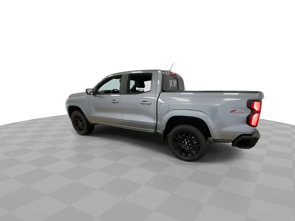 Used 2025 Sterling Gray Metallic Chevrolet Z71 image 7