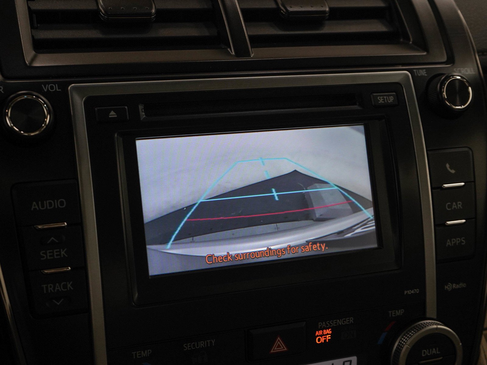 Used 2014 Creme Brulee Mica Toyota 4dr Sdn XLE (Natl) *Ltd Avail* image 21