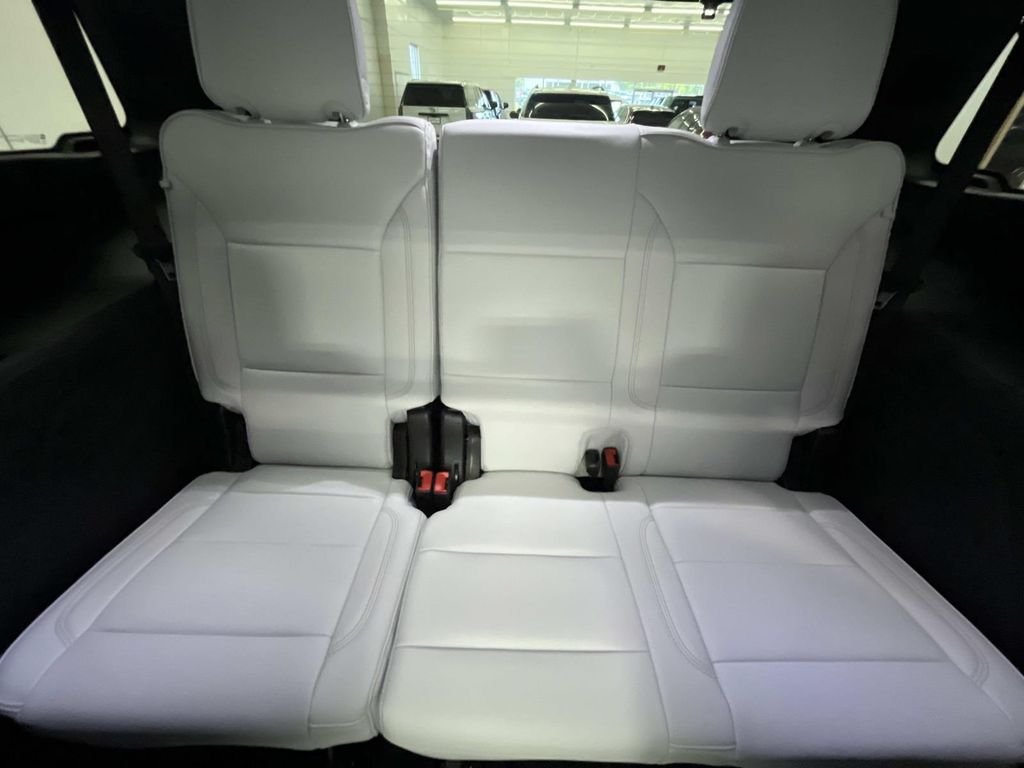 2026 Chevrolet Tahoe Premier - Photo 13