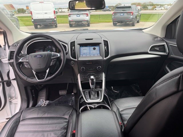 Used 2018 Oxford White Ford SEL image 28