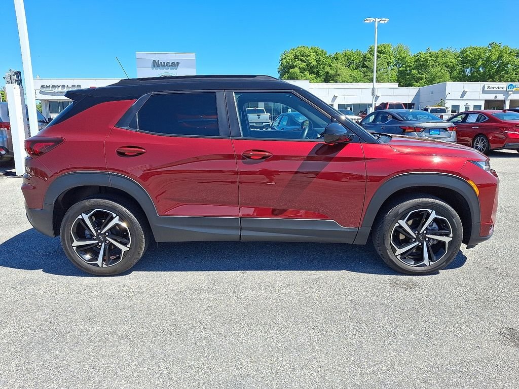 Used 2023 Red Chevrolet RS image 8