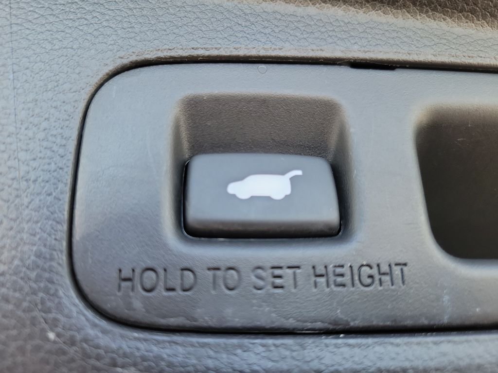Certified Used 2024 Lunar Silver Metallic Honda HYBRID 2WD SPORT-L image 14