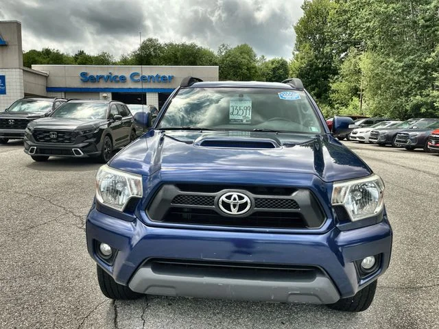 Used 2014 Blue Toyota Base image 11