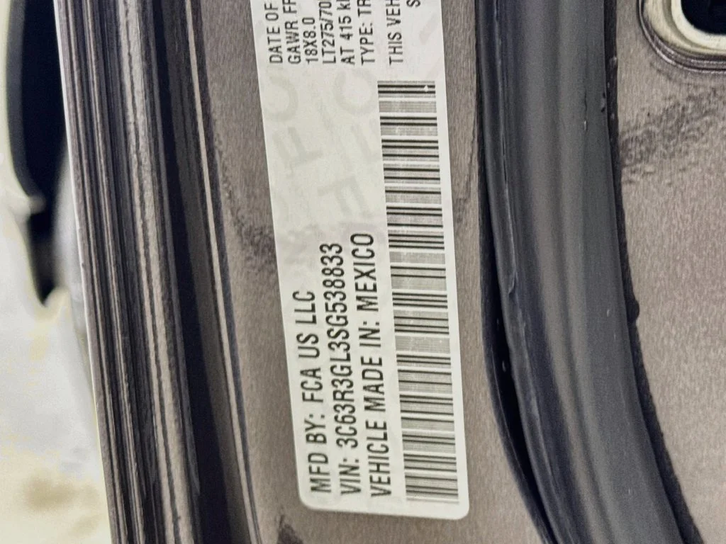 Used 2025 Granite Crystal Metallic Clearcoat Ram Tradesman image 40