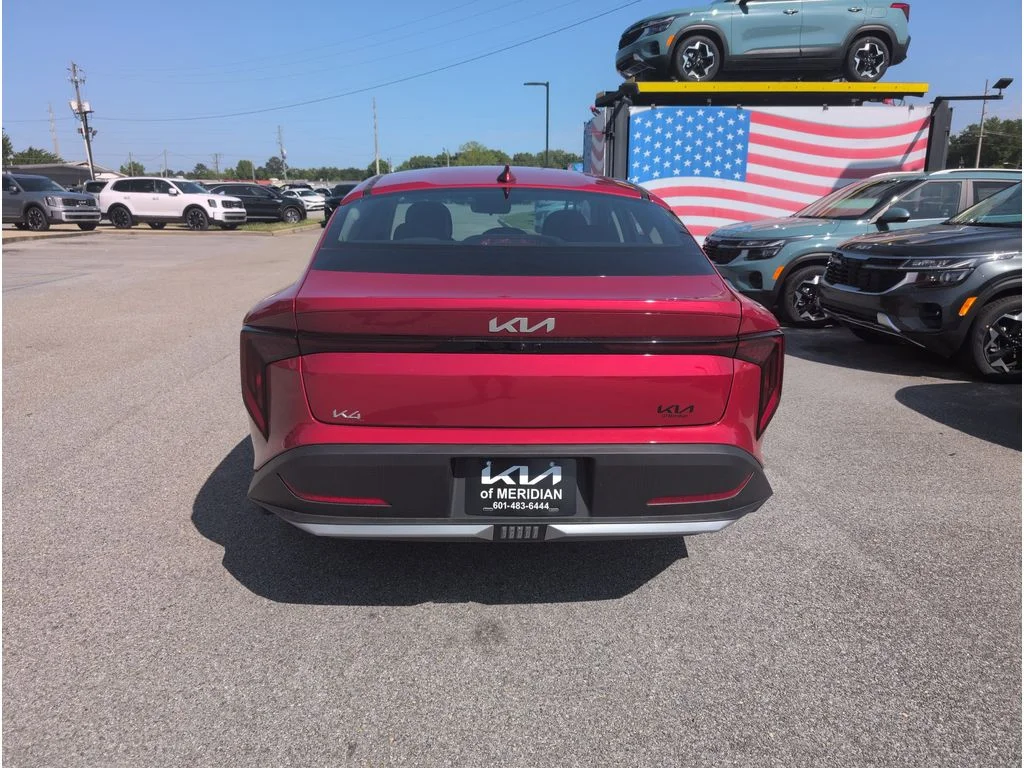 2025 Kia K4 LXS - Photo 7