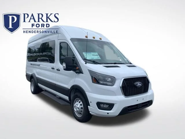 New 2026 White Ford Passenger Van XLT image 1