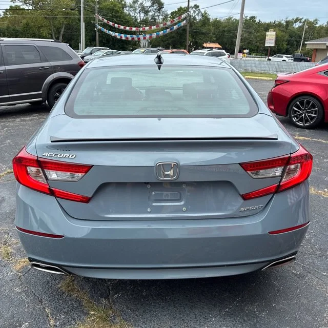 Used 2022 Still Night Pearl Honda Sport image 7