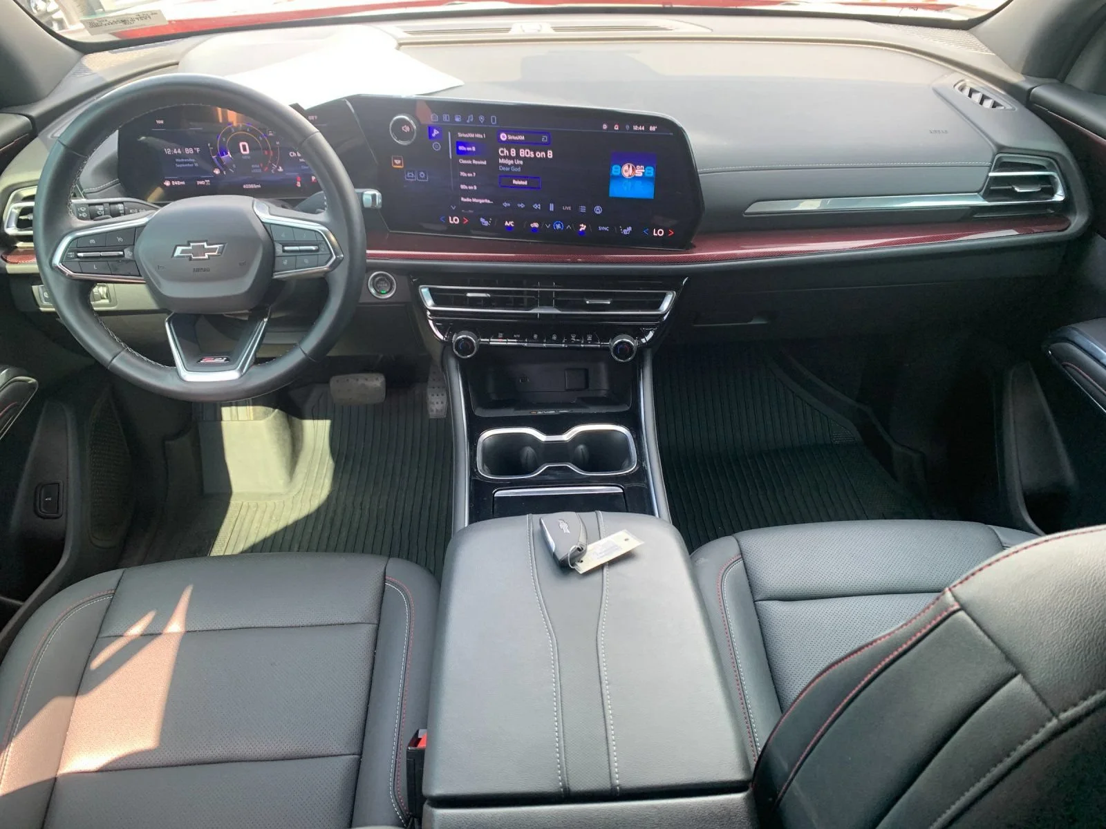 Used 2024 Radiant Red Tintcoat Chevrolet Z71 image 15