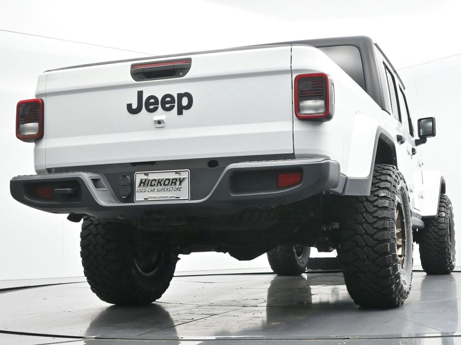Used 2022 Bright White Clearcoat Jeep Willys image 47