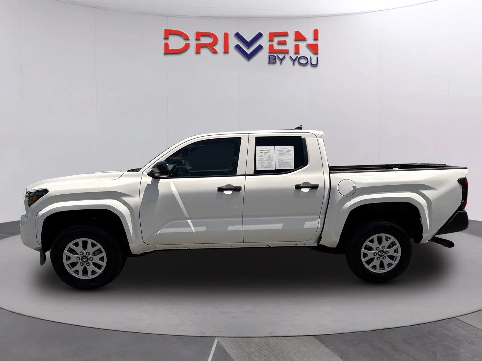 Used 2025 Ice Cap Toyota SR image 6