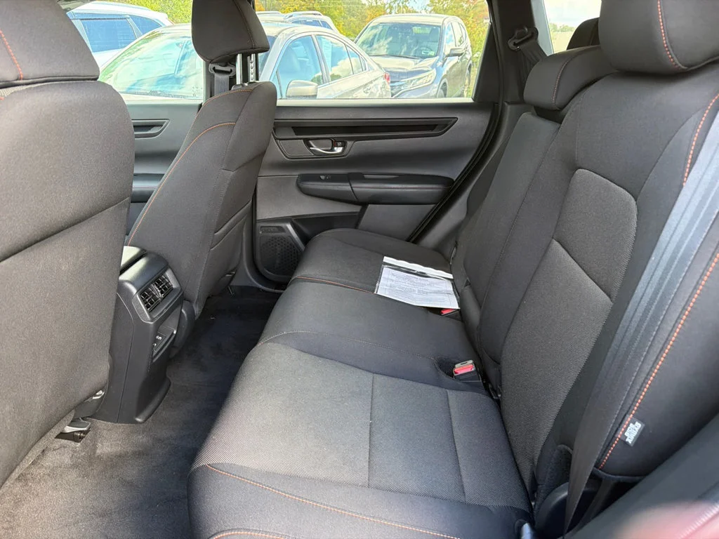 Used 2023  Honda Sport image 5