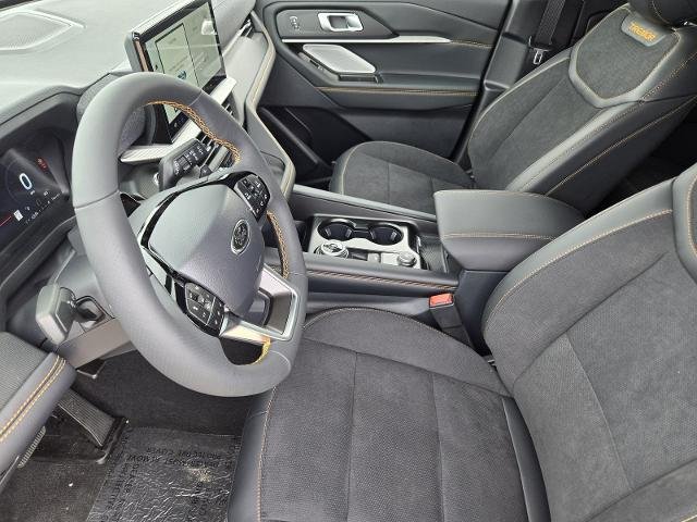 New 2026 Agate Black Metallic Ford Tremor® image 29