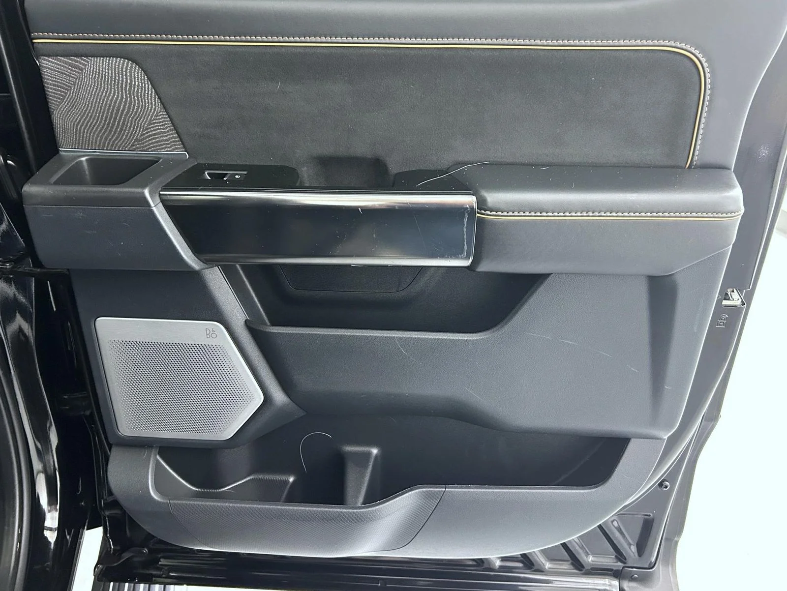 Used 2022 Black Ford Platinum image 18