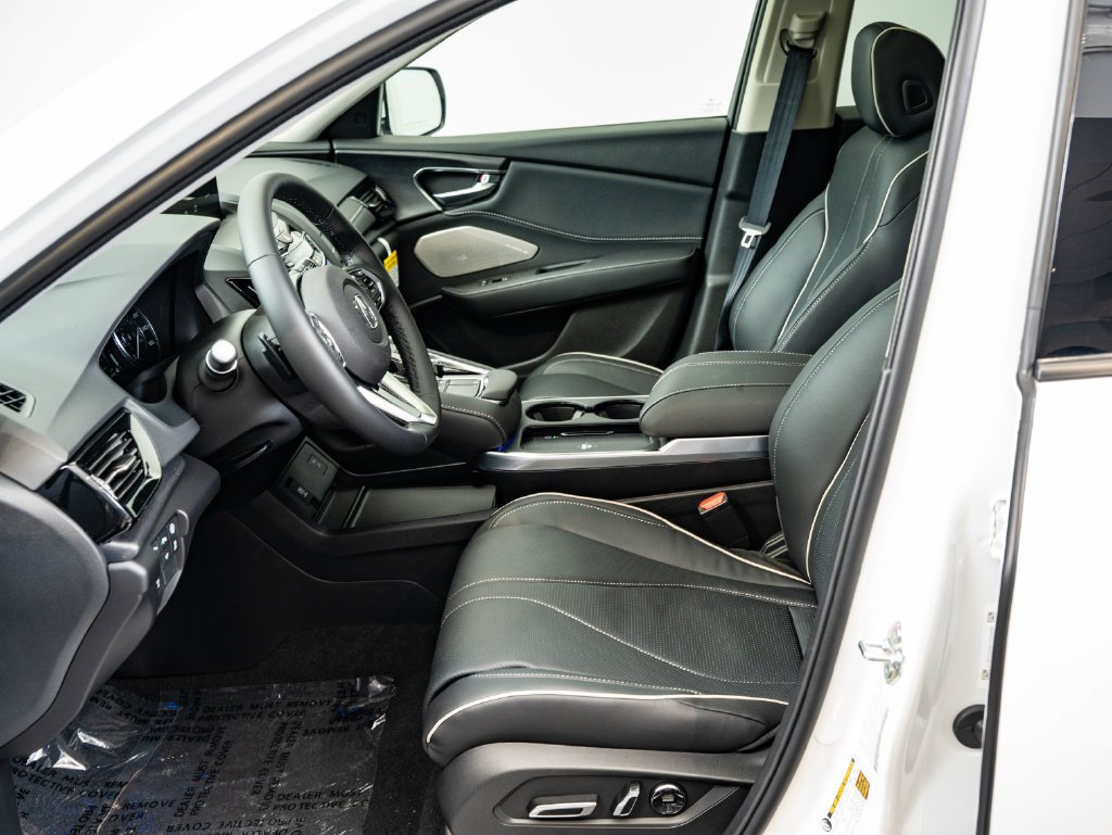 Used 2026 Platinum White Acura Advance Package image 22