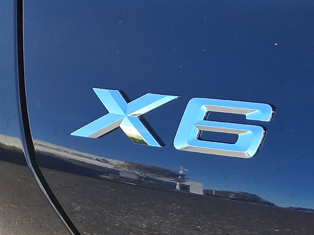 New 2027 Blue BMW xDrive40i image 11