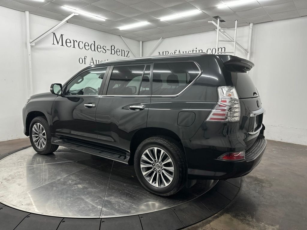 Used 2022 Black Lexus 460 Luxury image 5