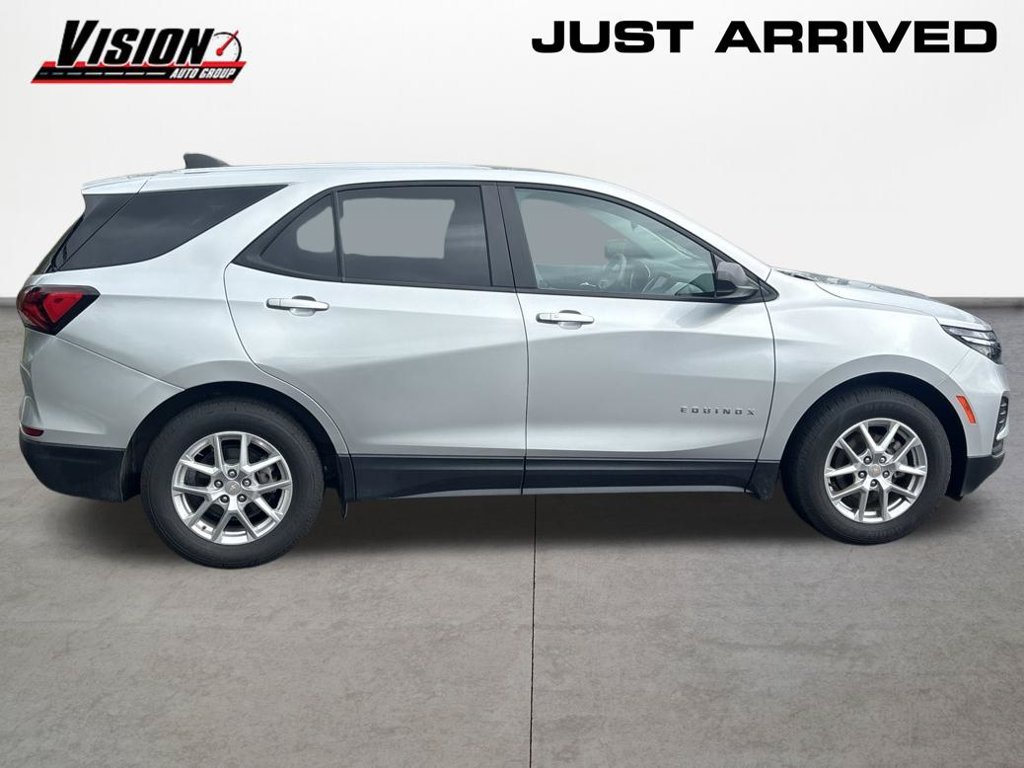Used 2022 Silver Chevrolet LS image 6
