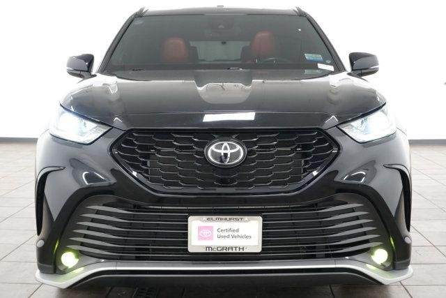 Certified Used 2021 MIDNIGHT BLACK METALLIC Toyota  image 8