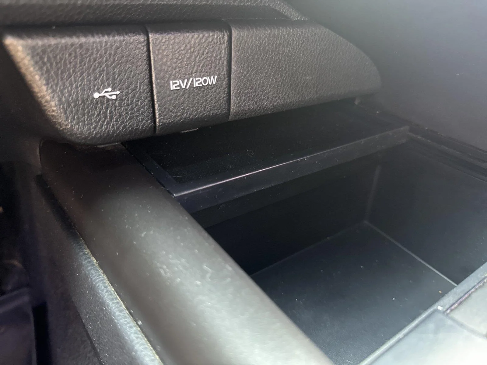 Used 2021 Super White Toyota SE Nightshade image 27