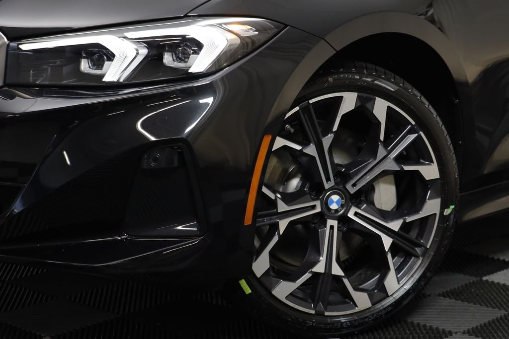 New 2026 Black Sapphire Metallic BMW 330i xDrive image 4