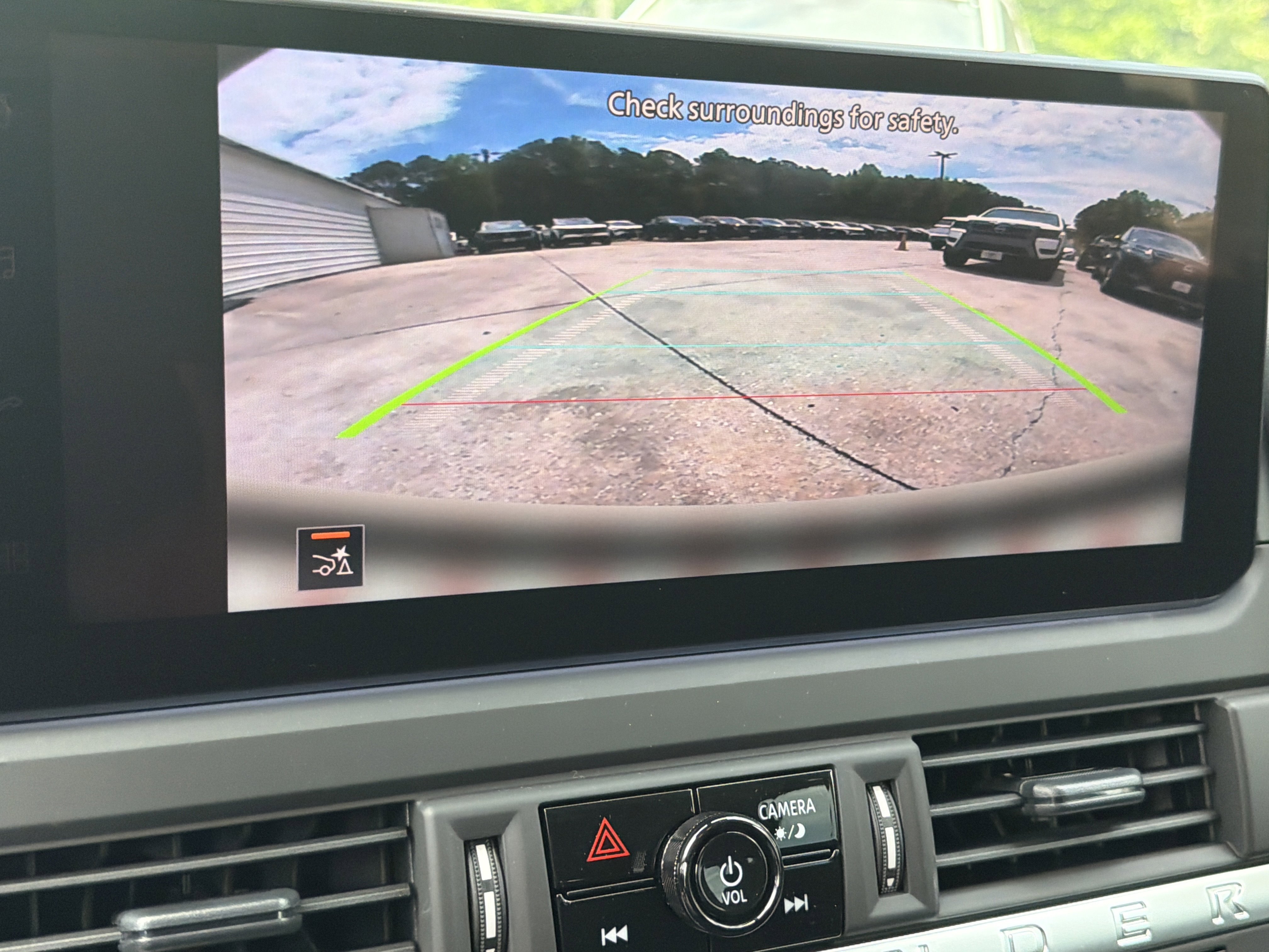 2026 Nissan Pathfinder S - Photo 29