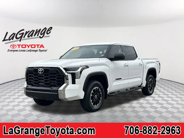 2024 Toyota Tundra 4WD SR5
