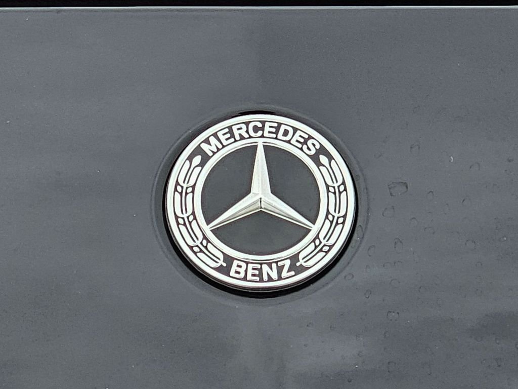 2026 Mercedes-Benz C-Class Sedan C 300 - Photo 9