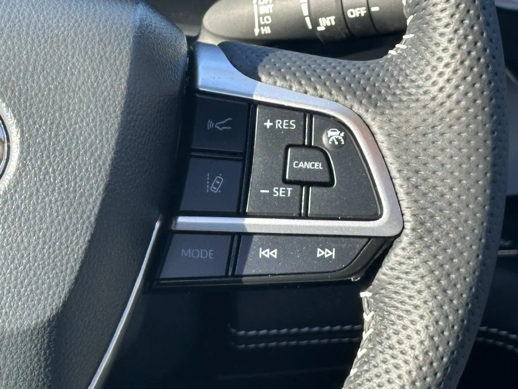 Certified Used 2026  Toyota XSE image 23