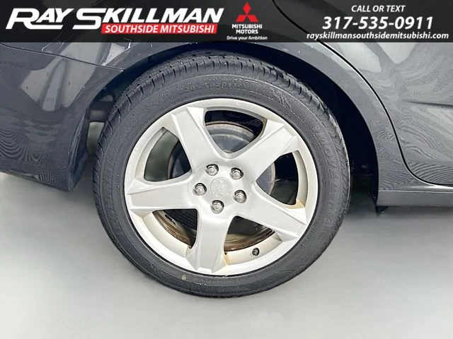 Used 2015 Gray Chevrolet LTZ image 31