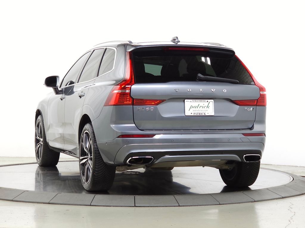 Used 2019 Osmium Gray Metallic Volvo T6 R-Design image 6
