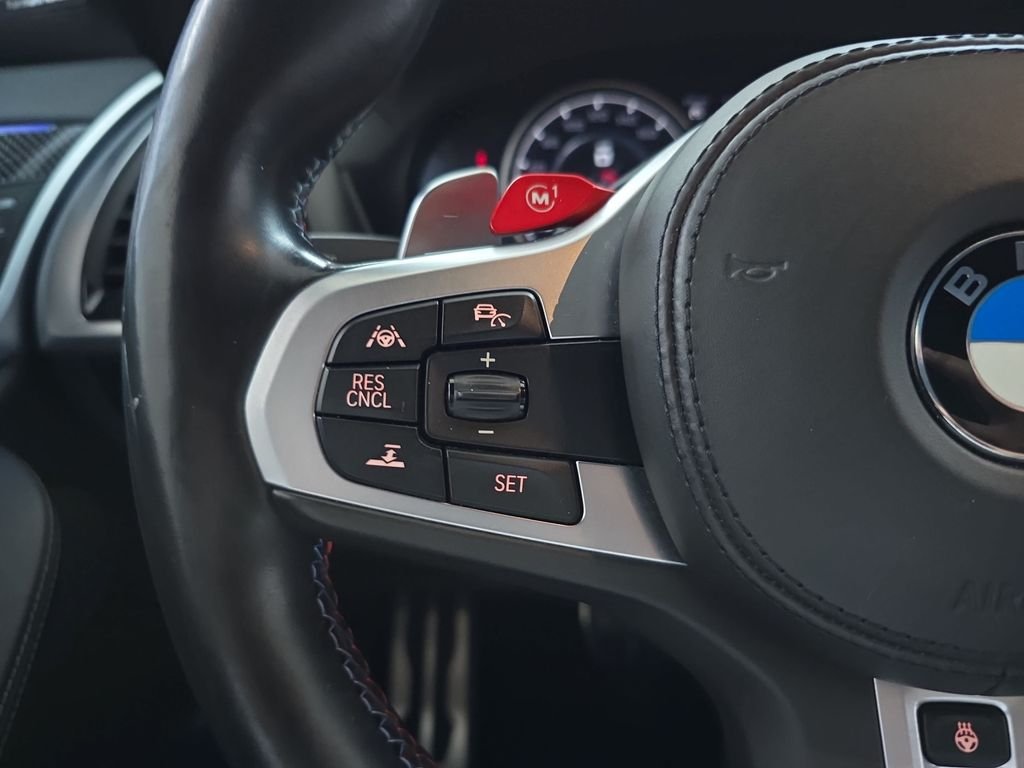 Used 2020 Black Sapphire Metallic BMW  image 20