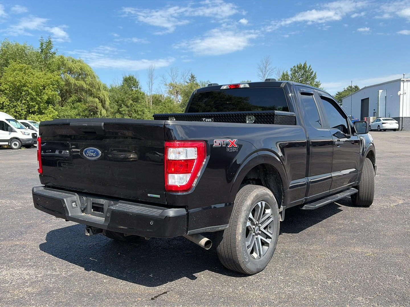 Used 2022 Agate Black Ford  image 10