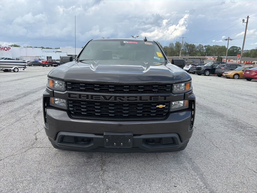 Used 2021 Chevrolet Silverado 1500 Custom with VIN 1GCPYBEK8MZ253663 for sale in Kansas City