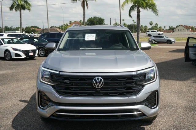 New 2026 Silver Mist Metallic Volkswagen 2.0T SEL Premium R-Line image 2