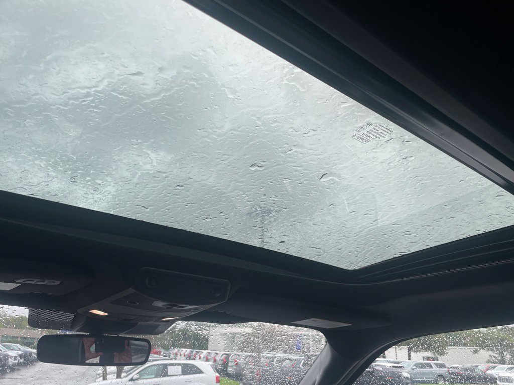 Used 2018 Blue Ford Platinum image 7