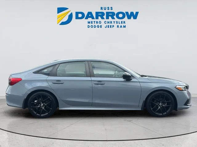 Used 2022  Honda Sport image 6