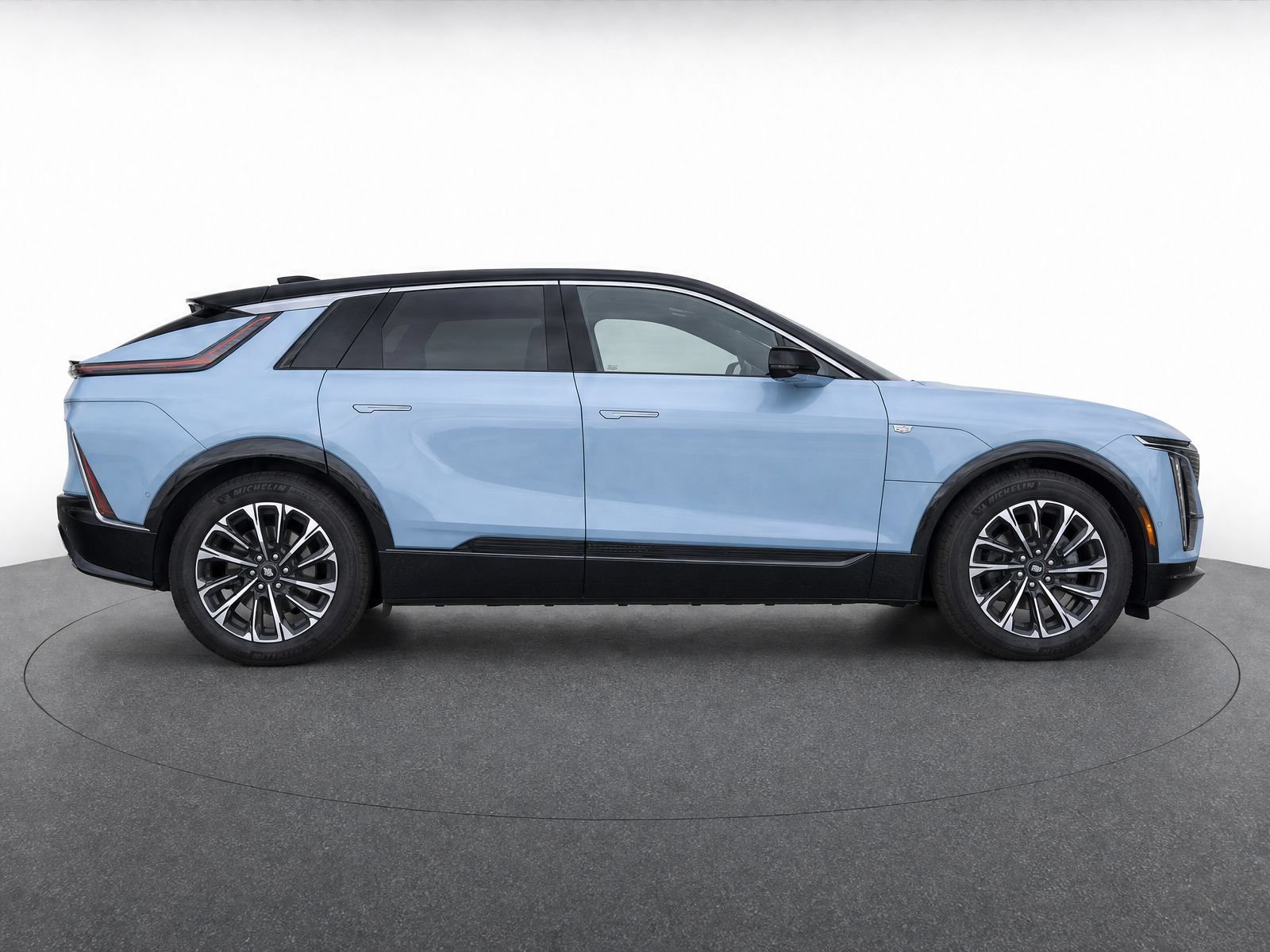 2026 Cadillac LYRIQ Premium Sport - Photo 8